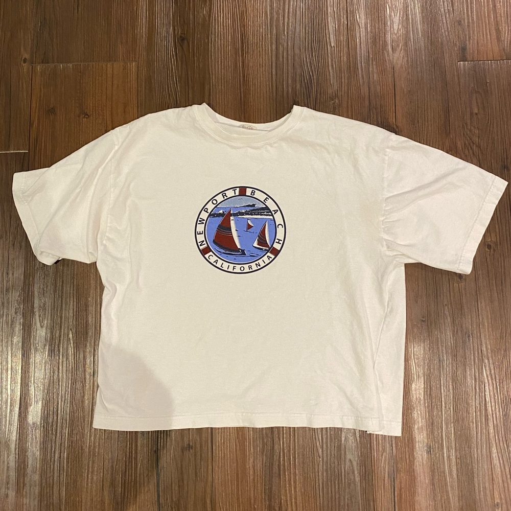 Brandy Melville Graphic T-Shirt